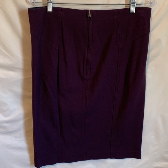 Ann Taylor Wine/Purple Pencil Skirt size 10 - Picture 3 of 7
